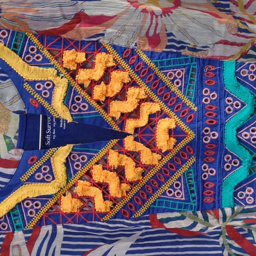 Soft Surroundings Exotic Tunic Sz.M This is a steal!!! Never worn.